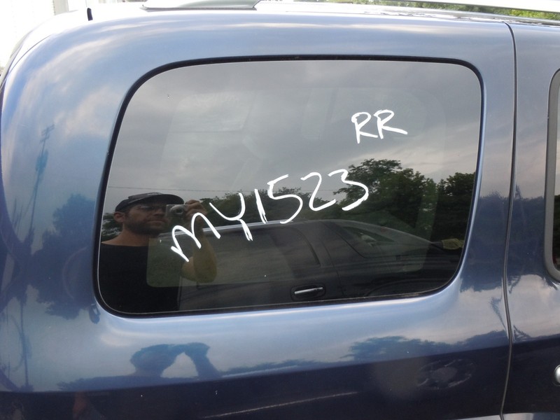 2006-2011 Chevrolet HHR Rear Quarter Window Glass Passenger Right OEM