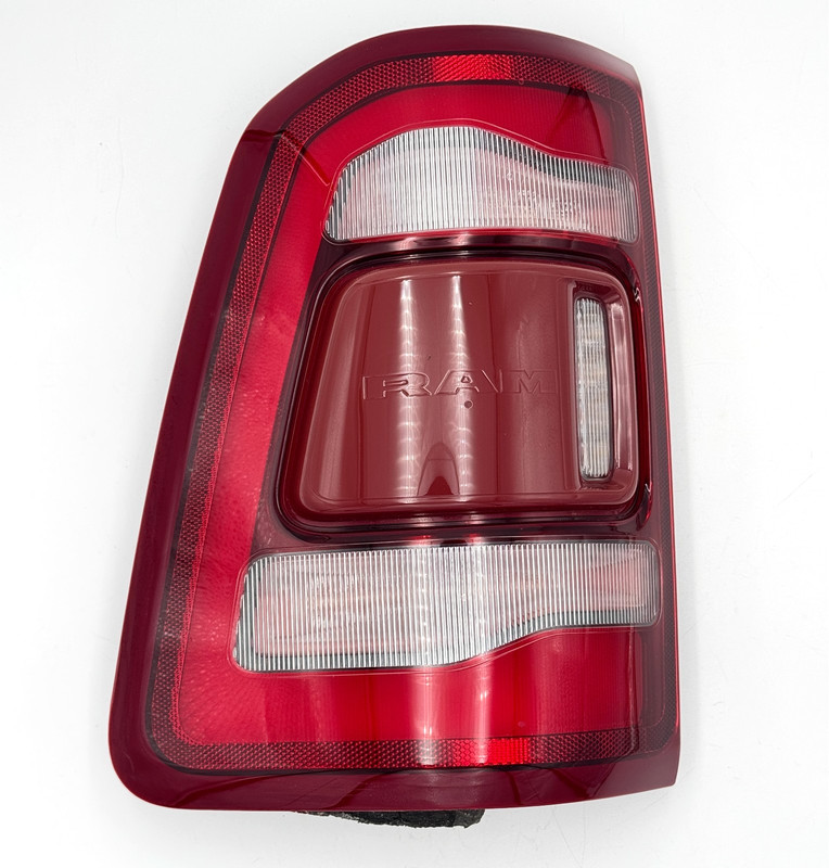 ✅2019-2026 RAM 1500 LED LEFT DRIVER SIDE TAILLAMP BLIND SPOT TAIL LIGHT LAMP OEM