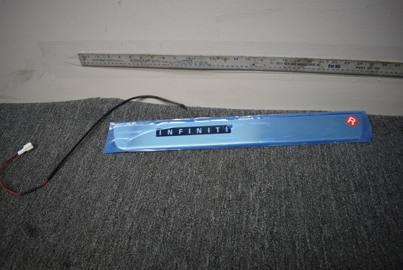 INFINITI MODLING STRIP FACTORY OEM