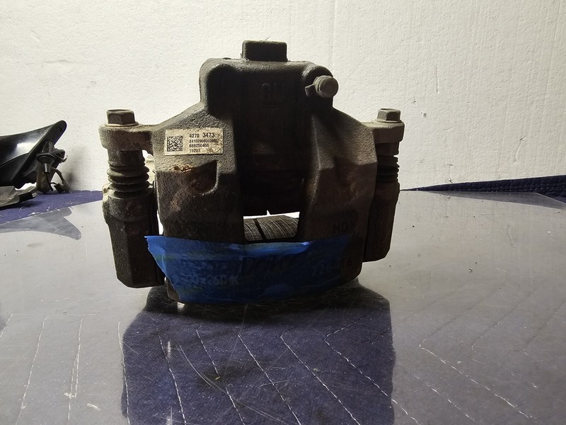 18-21 BUICK ENCORE - FRONT LEFT DRIVER SIDE BRAKE CALIPER OEM