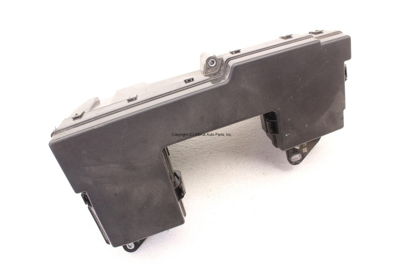 JAGUAR XFR 10 11 FRONT UNDERHOOD ENGINE FUSE BOX SUPERCHAGED FROM VIN R59504 OEM