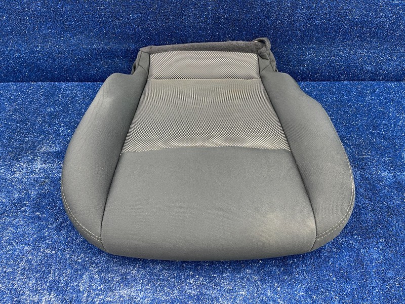 2017–2020 Nissan Pathfinder Front Right Seat Bottom Cushion OEM