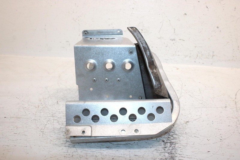 1997 Yamaha Venture Tr Oem Left Footwell 8V0-21926-01-00 SY15