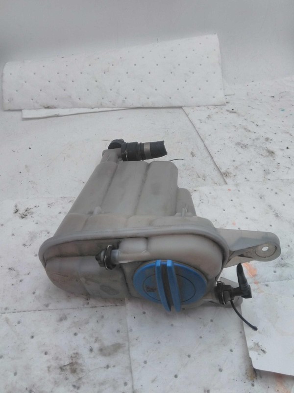 2015 AUDI A4 Engine Coolant Reservoir OEM 2.0L Grey 71K Miles 8K0121403Q