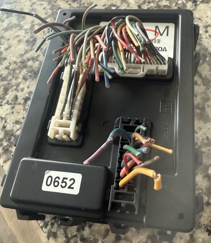 11-13 NISSAN ROGUE 2.5L FWD Chassis Brain Box Body Control Module 248B1CZ30A BCM