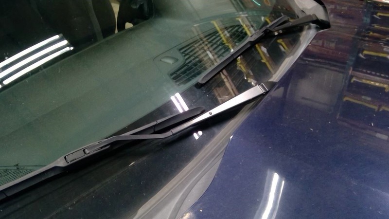 CAMARO 2016-2021 Right Wiper Arm               1784216