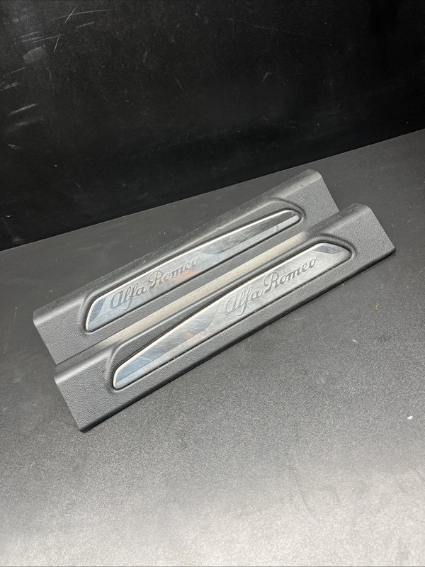 FRONT LEFT & RIGHT DOOR SILL COVER TRIM 21K 17-23 ALFA ROMEO GIULIA QUADRIFOGLIO