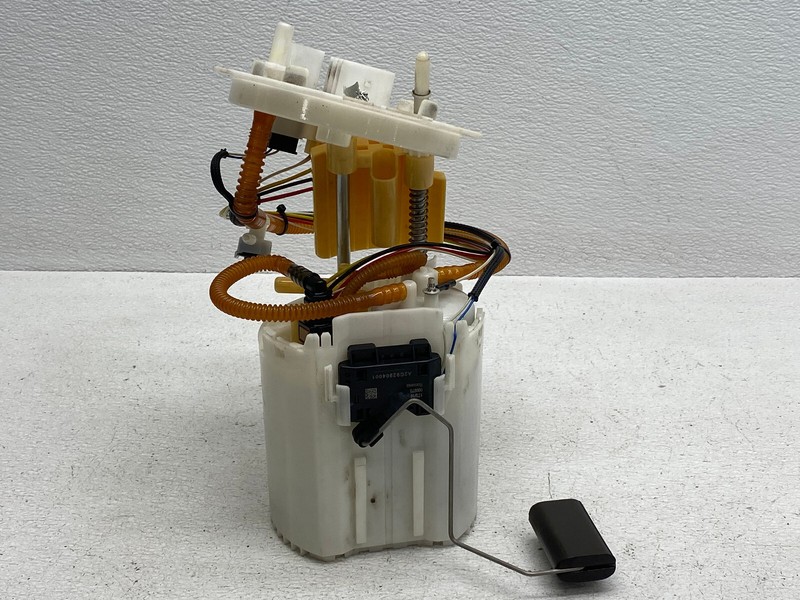 2017-2020 JAGUAR F-PACE FUEL PUMP SENDING UNIT ASSEMBLY OEM LOT668