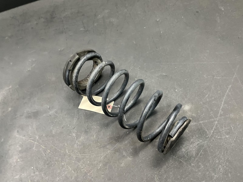 Rear Right Coil Spring 2019 Kia Soul 55330-B2330 2014 2015 2016 2017 2108
