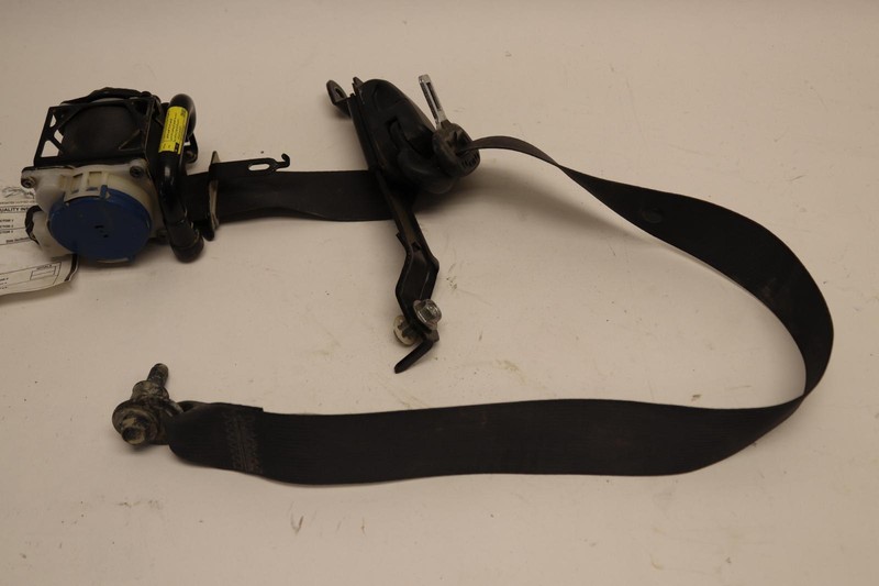 2015-2021 SUBARU WRX & STI FRONT LEFT DRIVER SIDE SEAT BELT OEM