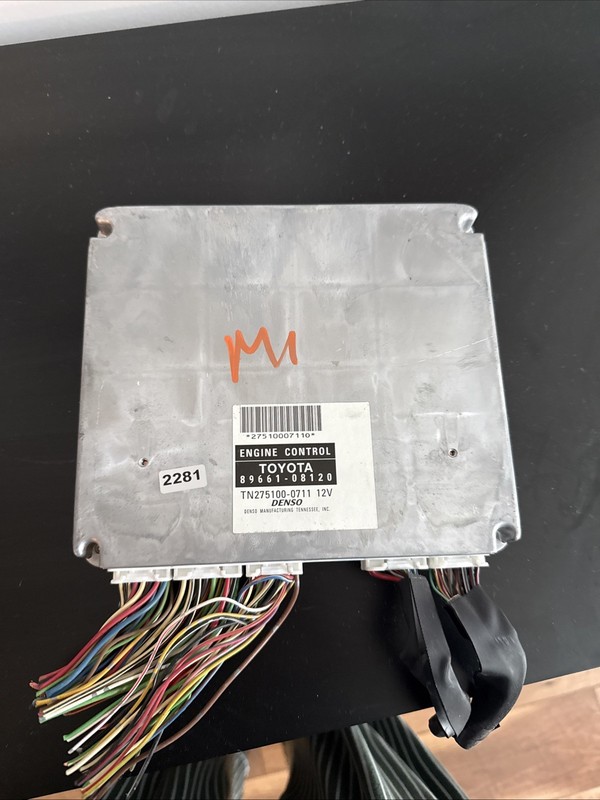 05 TOYOTA SIENNA 89661-08120 ENGINE CONTROL MODULE ECU ECM PCM OEM UNIT DENSO