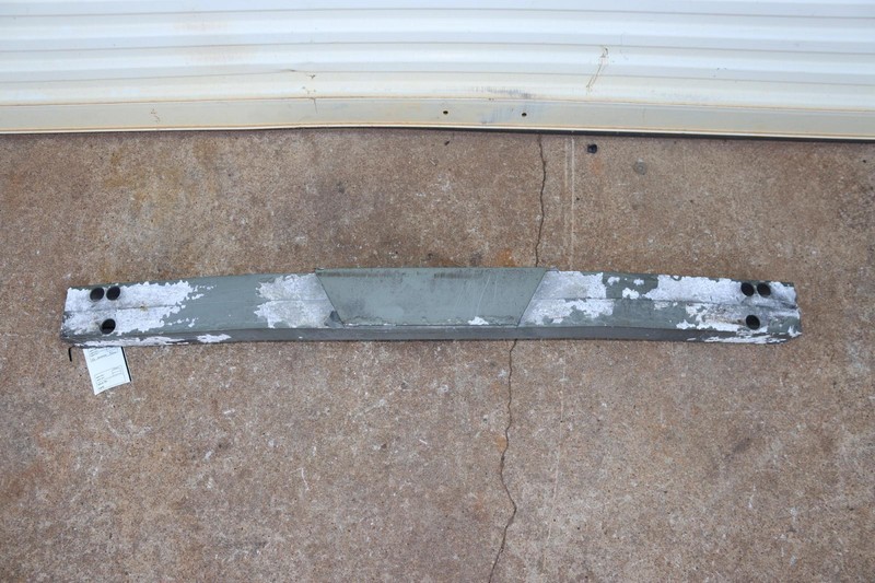 2002-2006 INFINITI Q45 REAR BUMPER REINFORCEMENT REBAR BAR SUPPORT OEM