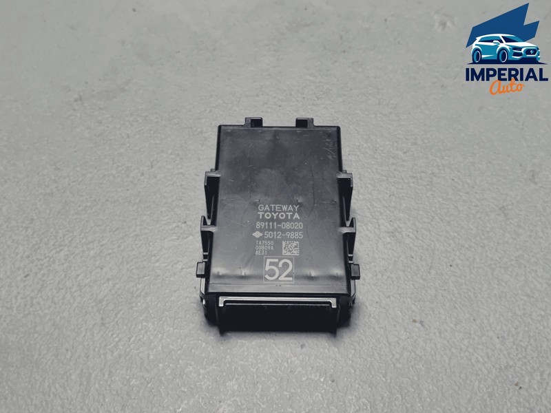 TOYOTA SIENNA NETWORK GATEWAY COMPUTER CONTROL MODULE UNIT OEM 2018 - 2020