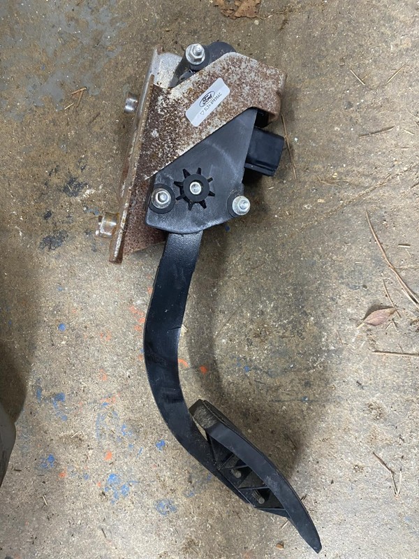 2008 ford f150 gas pedal 2004-2008