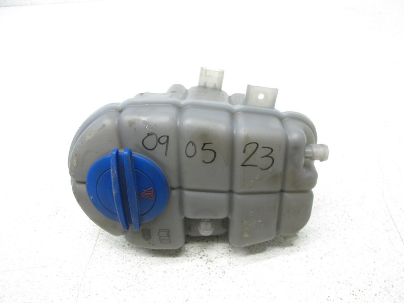 12-18 AUDI C7 A6 S6 A7 S7 RS7 RADIATOR COOLANT FLUID RESERVOIR TANK 090523