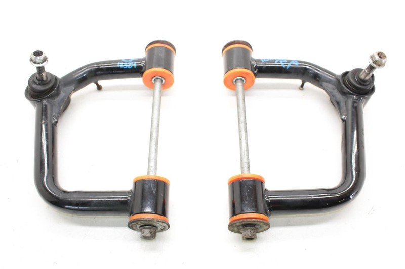 07-14 Toyota FJ Cruiser 4.0L RWD Pair of Left and Right Front Upper Control Arms