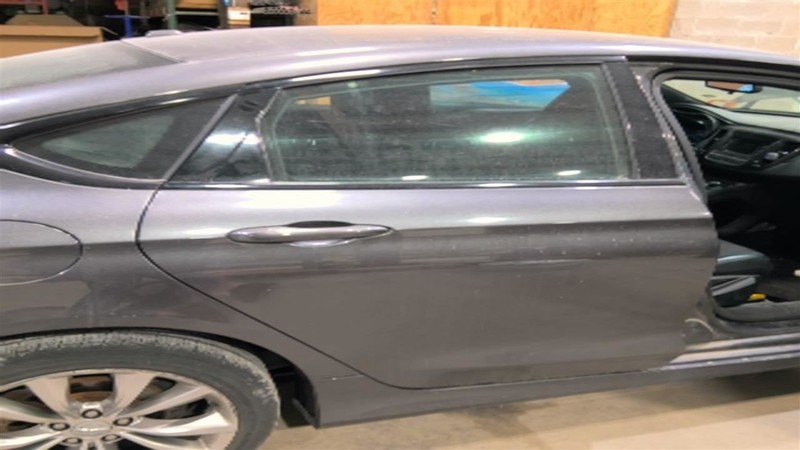 Passenger Rear Side Door Sedan Electric Fits 15-17 200 3438451