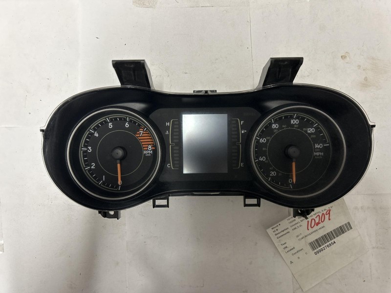 2017 JEEP CHEROKEE Speedometer cluster 3.2L 49k miles 68309018AD OEM 17 18
