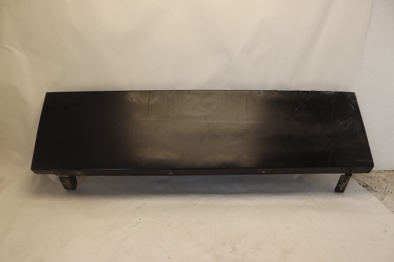 2013-2018 MACK CXU613 RIGHT LOWER CAB FAIRING EXTENSION PANEL DEFLECTOR OEM