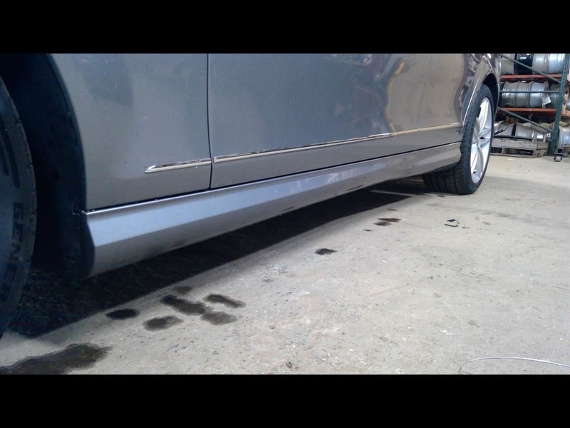 C300 Sedan 2008-2013 Left Rocker Panel Moulding 1674293