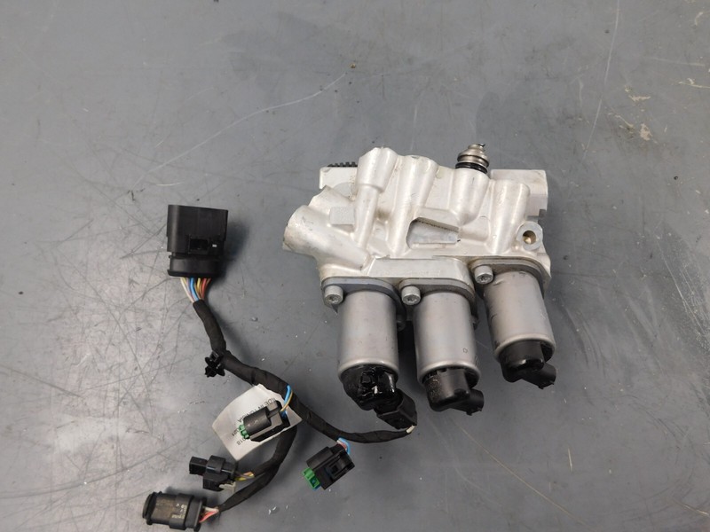 2022 21 22 Porsche 911 Turbo S 992 Front Sway Bar PDCC Valve #4417 L2