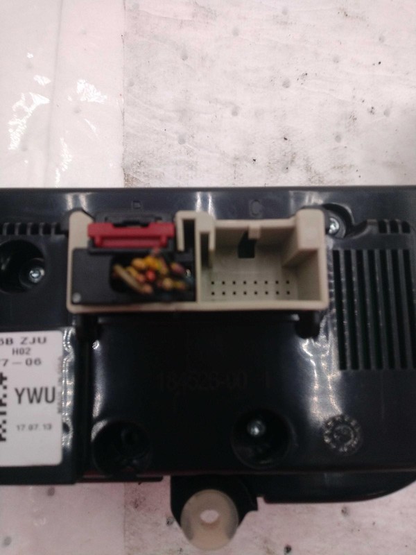 2014 Volkswagen Tiguan A/C Selector Switch OEM Grey 7N0907426BG 55k Miles