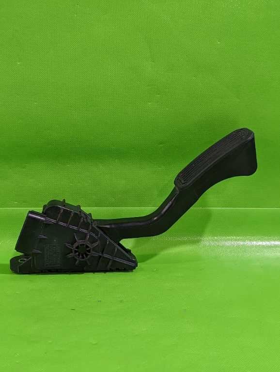 05 06 07 TUNDRA GAS ACCELERATOR PEDAL OEM 4536-12