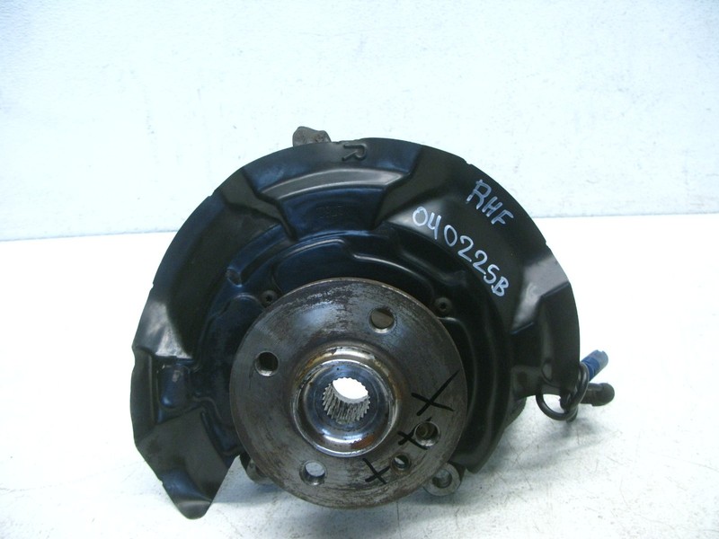 07-15 MINI COOPER S R55 - R59 SPINDLE KNUCKLE HUB BEARING RIGHT FRONT OEM 040225