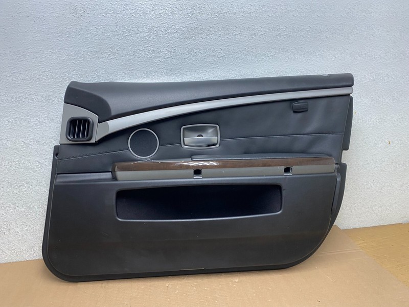 2006 to 2008 BMW 750i Front Right Passenger RH Door Trim Panel n7633 DG