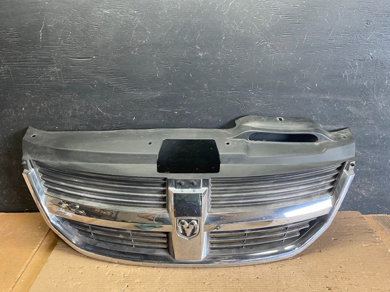 2009 to 2010 Dodge Journey Chrome Front Upper Grill Grille OEM S1530 DG