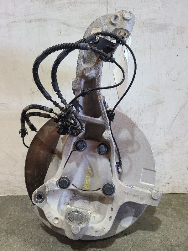 Passenger Right Front Spindle/Knuckle Fits 19-23 SIERRA 1500 PICKUP 579501