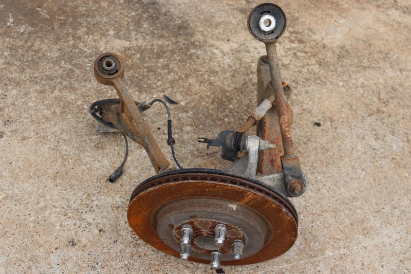 2013-2015 FORD FLEX FWD REAR RIGHT SPINDLE KNUCKLE HUB W/ CONTROL ARMS OEM