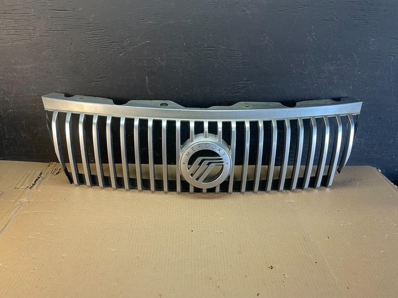 2006 to 2010 Mercury Mountaineer Front Upper Grill Grille Oem AE3579 DG