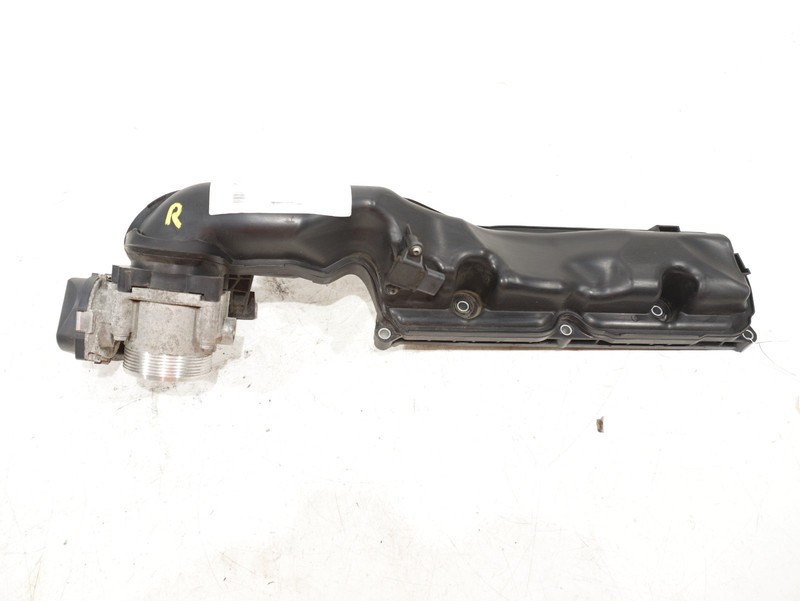 14-18 BMW X5 F15 4.4L RIGHT Passanger Twin Turbo Intake Manifold 70517233 OEM