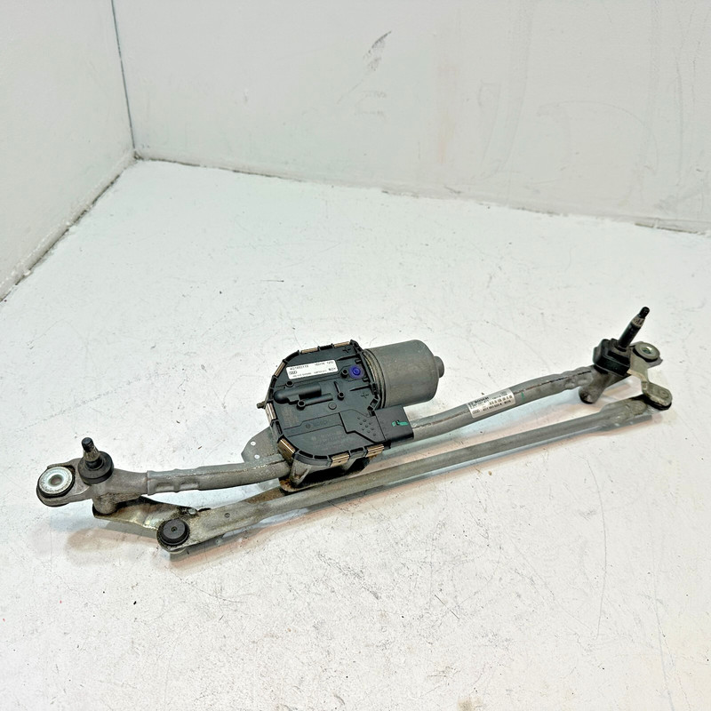 2012-2018 AUDI A6 WINDSHIELD WIPER TRANSMISSION LINKAGE & BOSCH MOTOR OEM