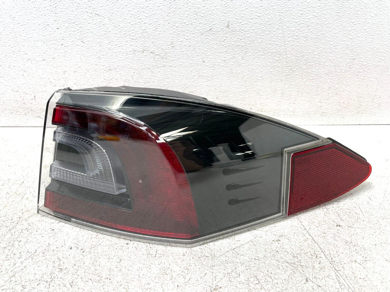 2012-2020 Tesla Model S Rear Right Passenger Outer Taillight Lamp LED OEM BTP1