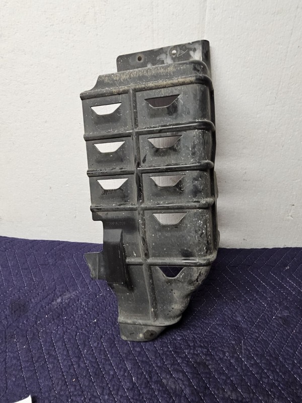 NISSAN SENTRA 2017-2019 Protector OEM 17559-5UD0B