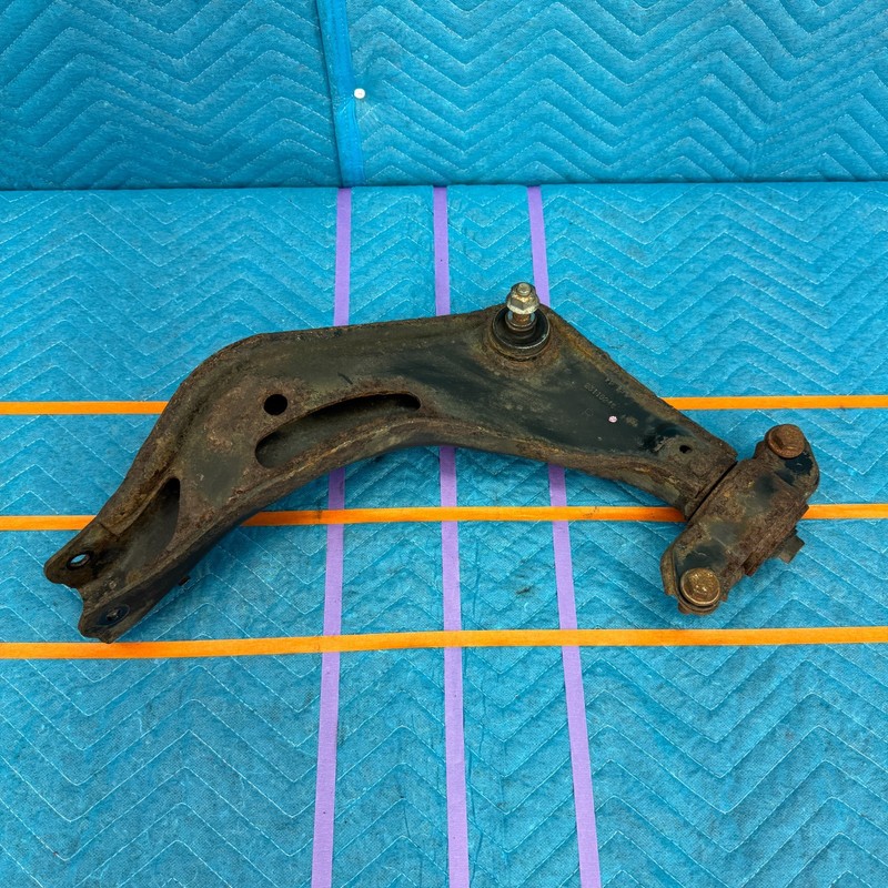 2010–2015 Chevrolet Camaro Rear Passenger Control Arm 112K OEM 23110246