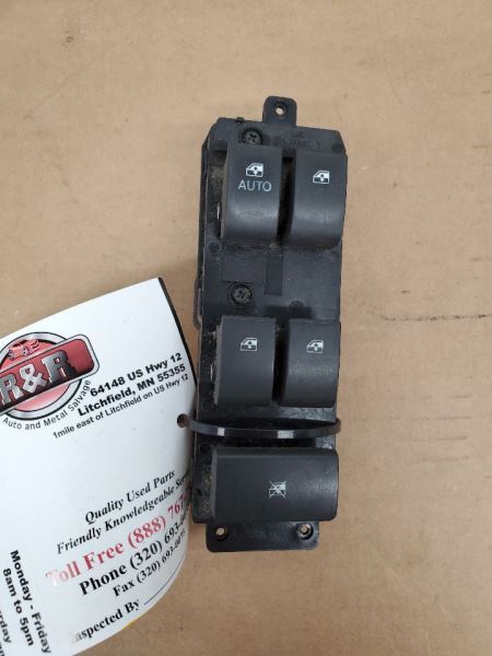 Driver Front Door Switch Driver's Fits 08-10 VUE 280620