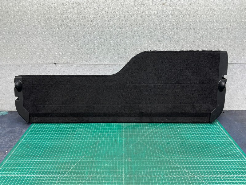 05-16 Land Rover LR4 REAR TRUNK BOOT TAILGATE LID CARPET COVER TRIM OEM