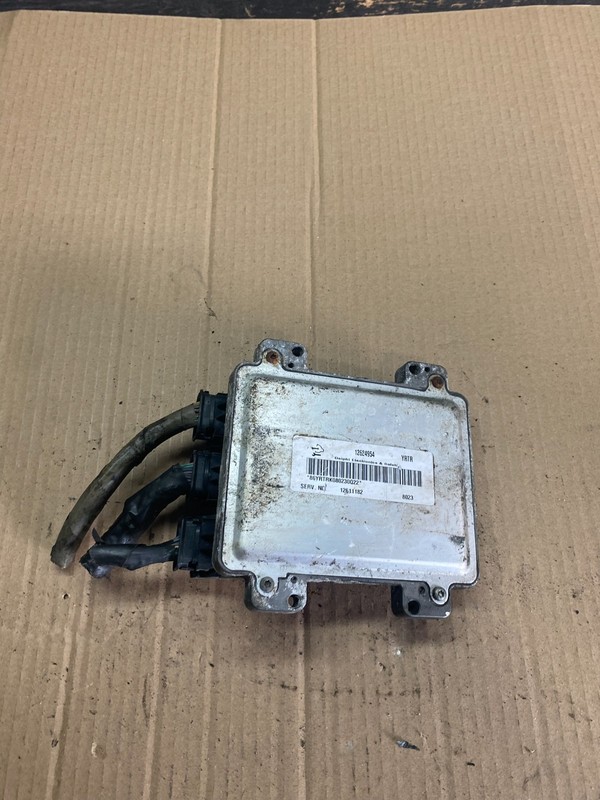 2008 - 2009 Yukon Tahoe Engine Control Module Computer ECM ECU Q2937 DG