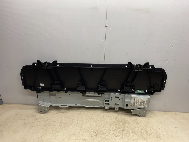 2003-2006 VOLVO XC90 RADIO ANTENNA AMPLIFIER MODULE ASSEMBLY OEM