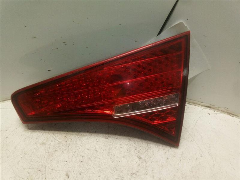 Used Left Tail Light Assembly fits: 2013 Kia Optima EX Turbo quarter panel mount