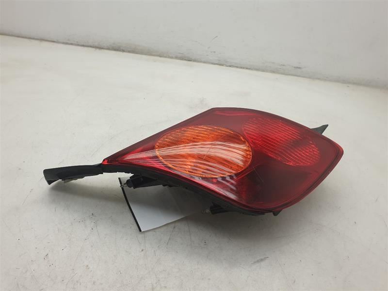 02-05 LEXUS SC430 DRIVER SIDE LEFT HAND TAIL LIGHT