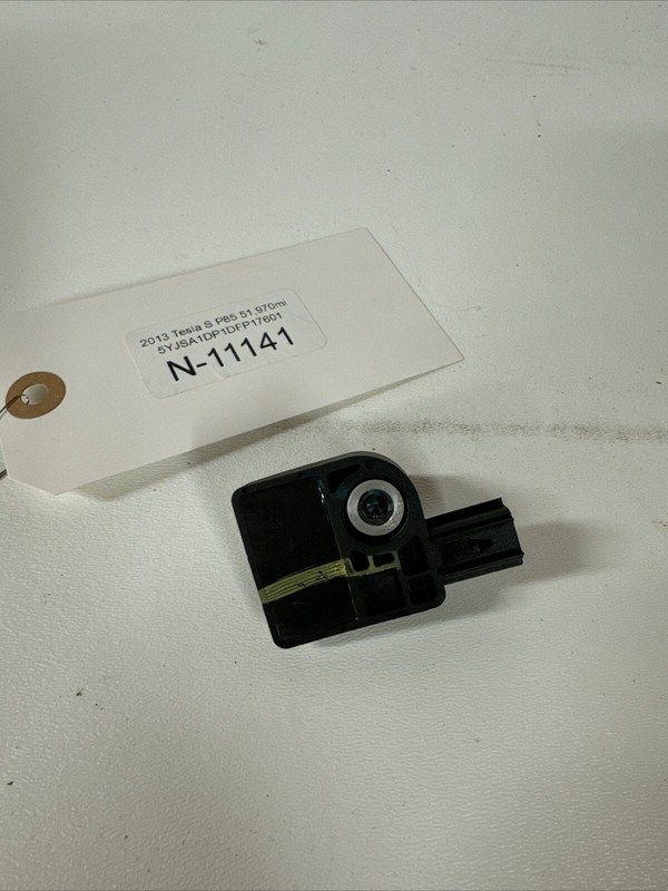 2012-2015 TESLA MODEL S C-PILLAR ACCELERATION IMPACT SENSOR 11141 B3