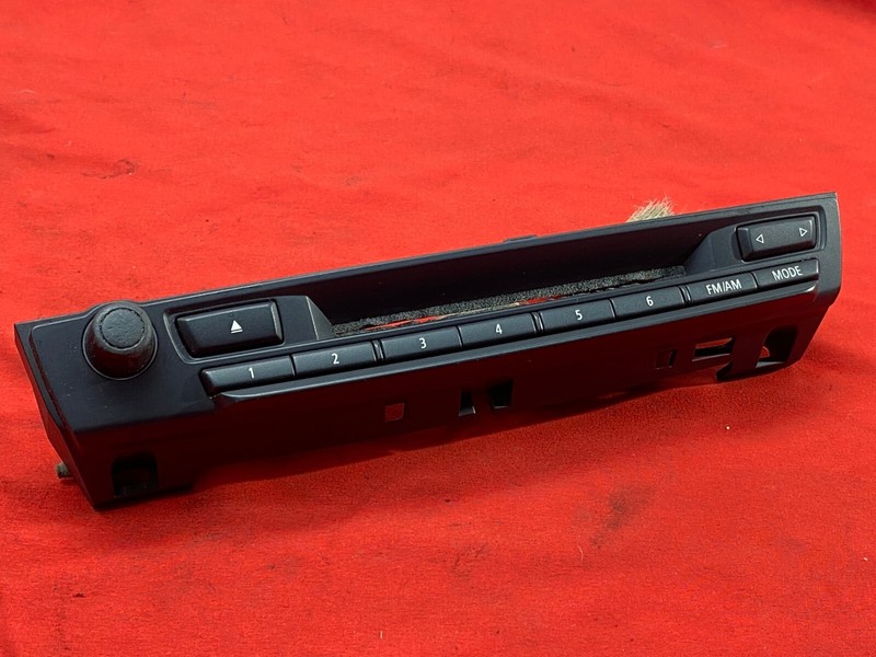 07-14 BMW E70 E71 X5 X6 Front Radio Face Plate CD Player Switch Trim Cover OEM✅