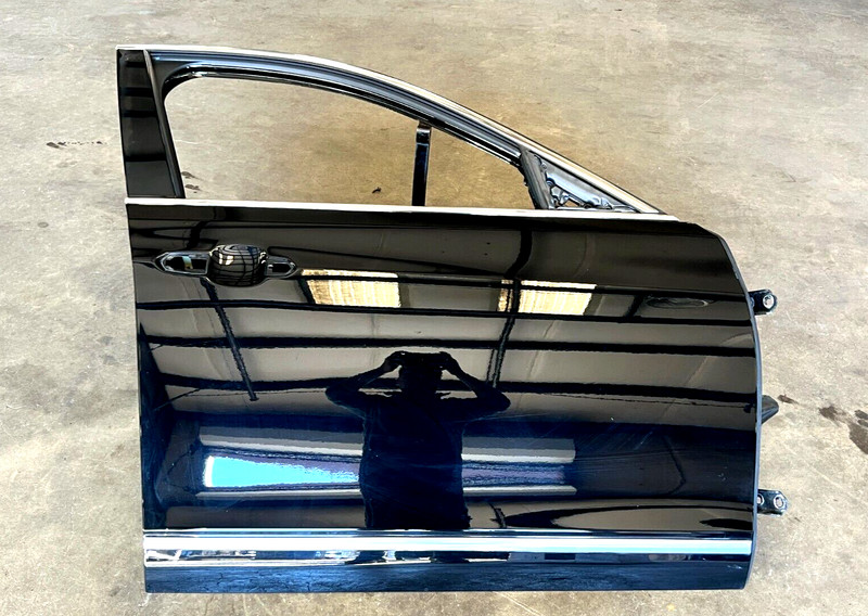 ⭐2016-2020 CADILLAC CT6 FRONT RIGHT PASS SIDE DOOR SHELL PANEL ASSY OEM LOT2562