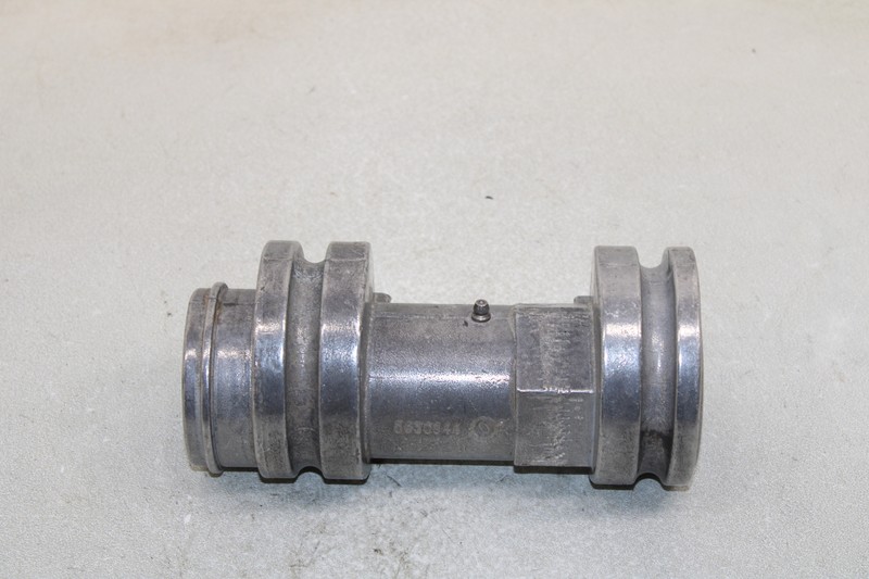 00 Polaris Trail BlazerOem Rear Axle Housing 5132098 AP137