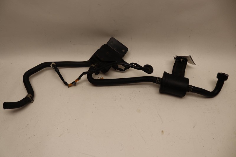 2006-2008 MAZDA MX5 MIATA VAPOR CANISTER PURGE VALVE SOLENOID HOSE PIPE OEM