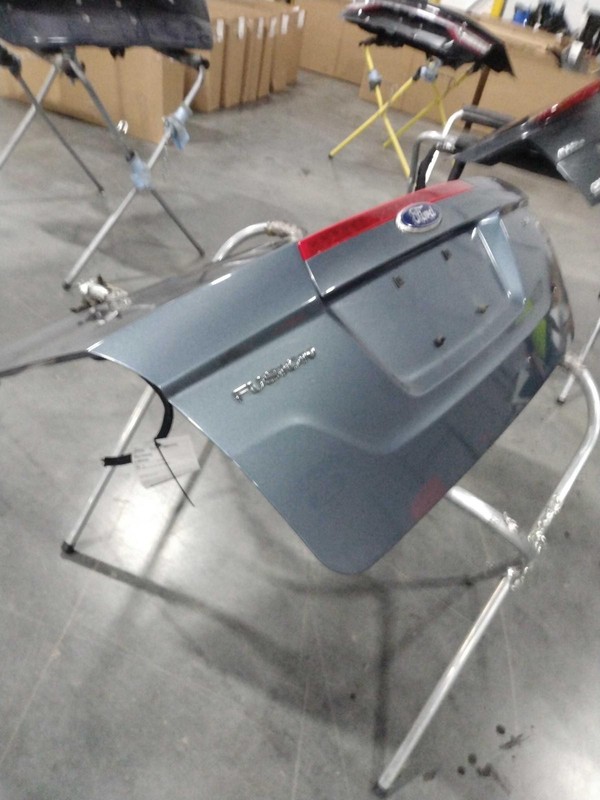 2011 Ford Fusion Blue Deck Lid Trunk Lid OEM 9E5Z5440110A 4DR SED UN